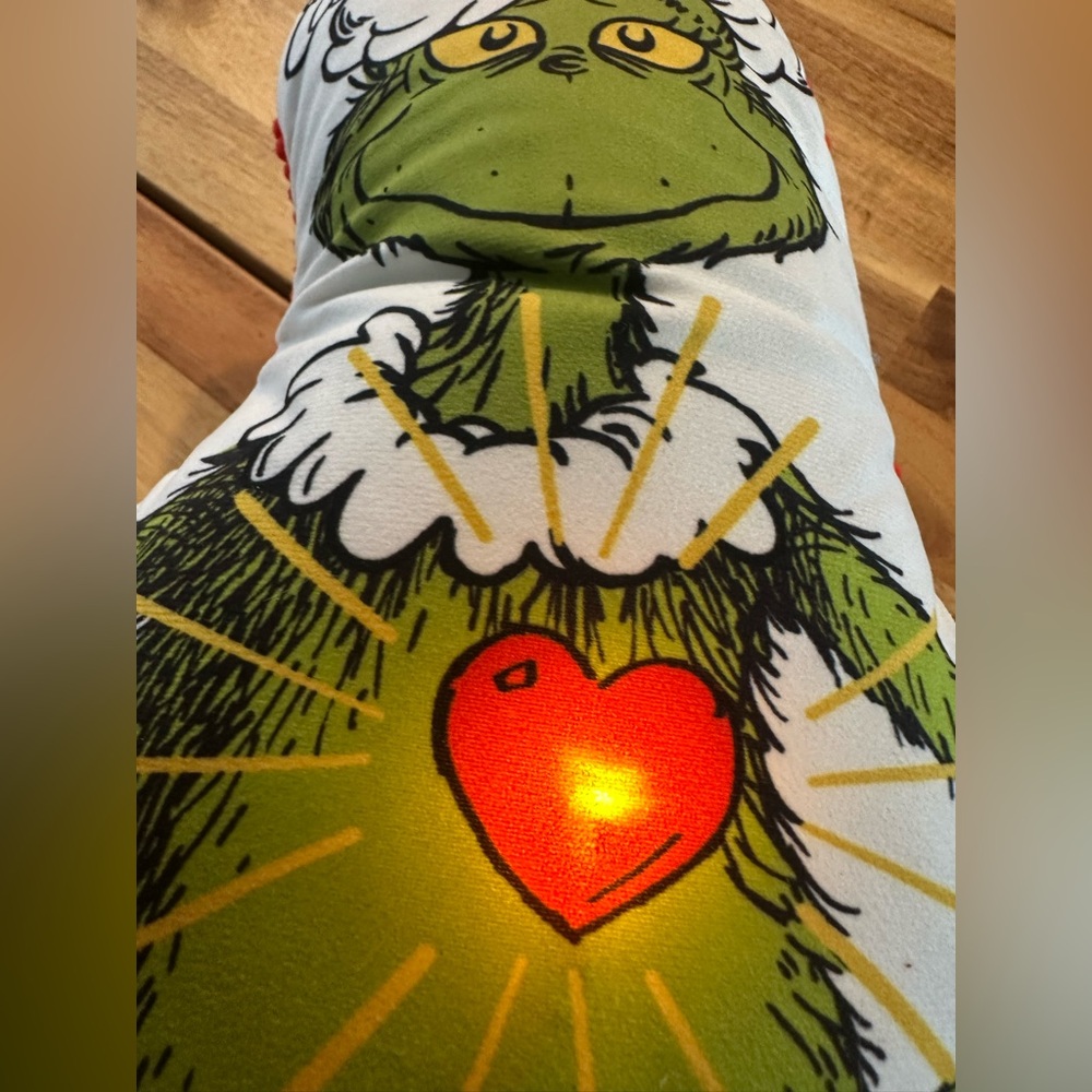 Dr. Seuss The Grinch Plush Pillow | NWT - Picture 6 of 6